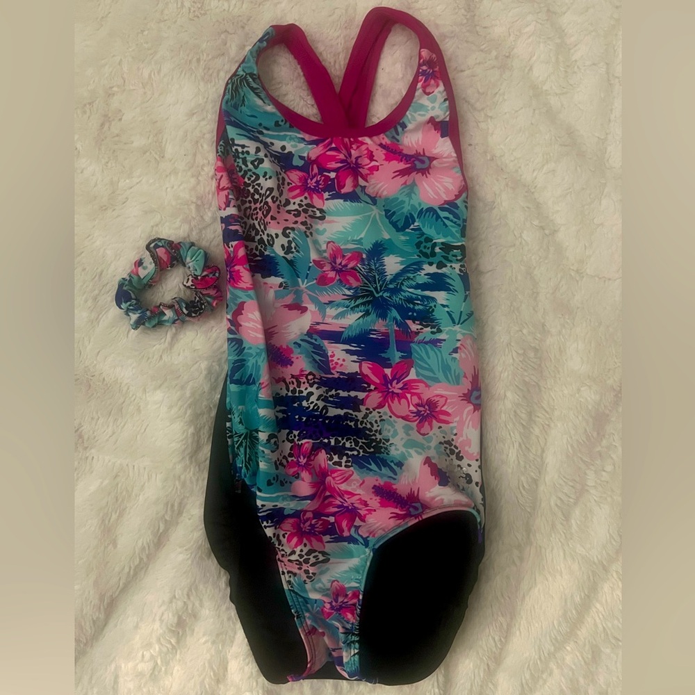 AXS Snowflake leotard